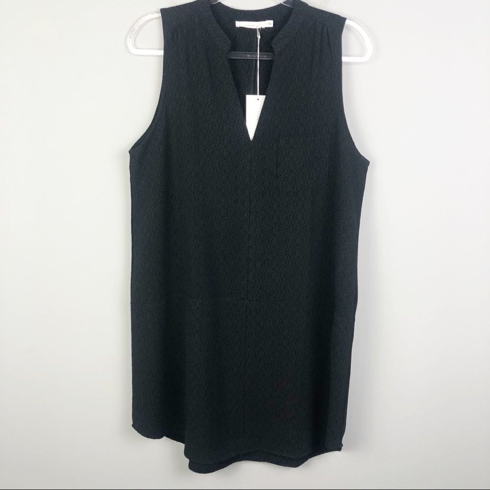 LUSH | Textured Black Shift Dress Circle Hem Large